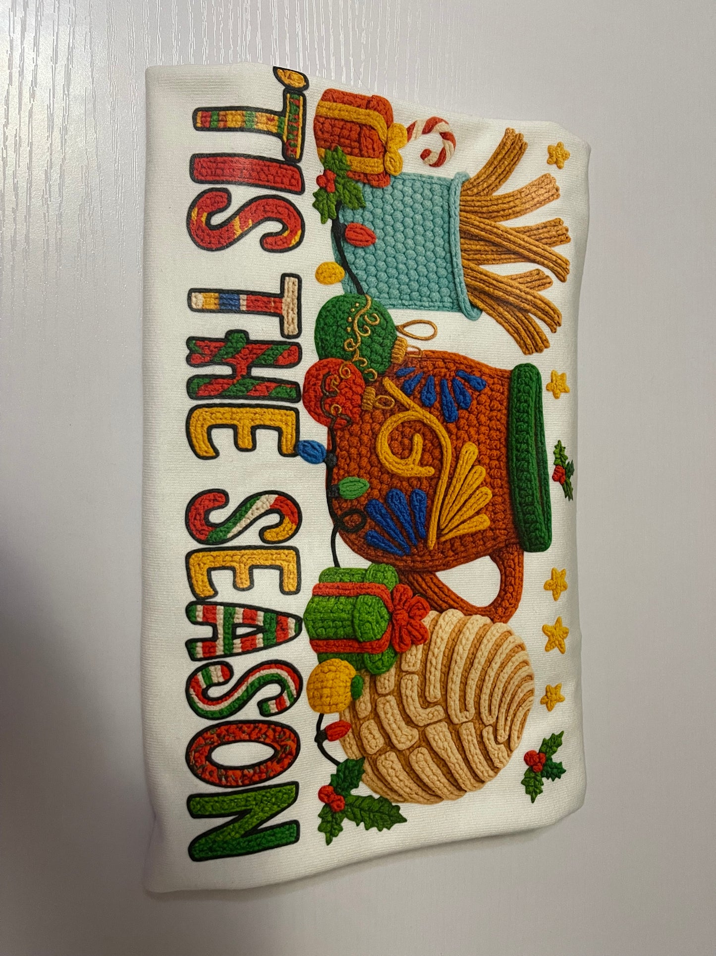 Arriba abajo al centro pa dentro Mexican Christmas T-shirt, sweet bread T-shirt, Spanish Christmas T-shirt, funny Mexican chocolate sweatshirt, pink Christmas style