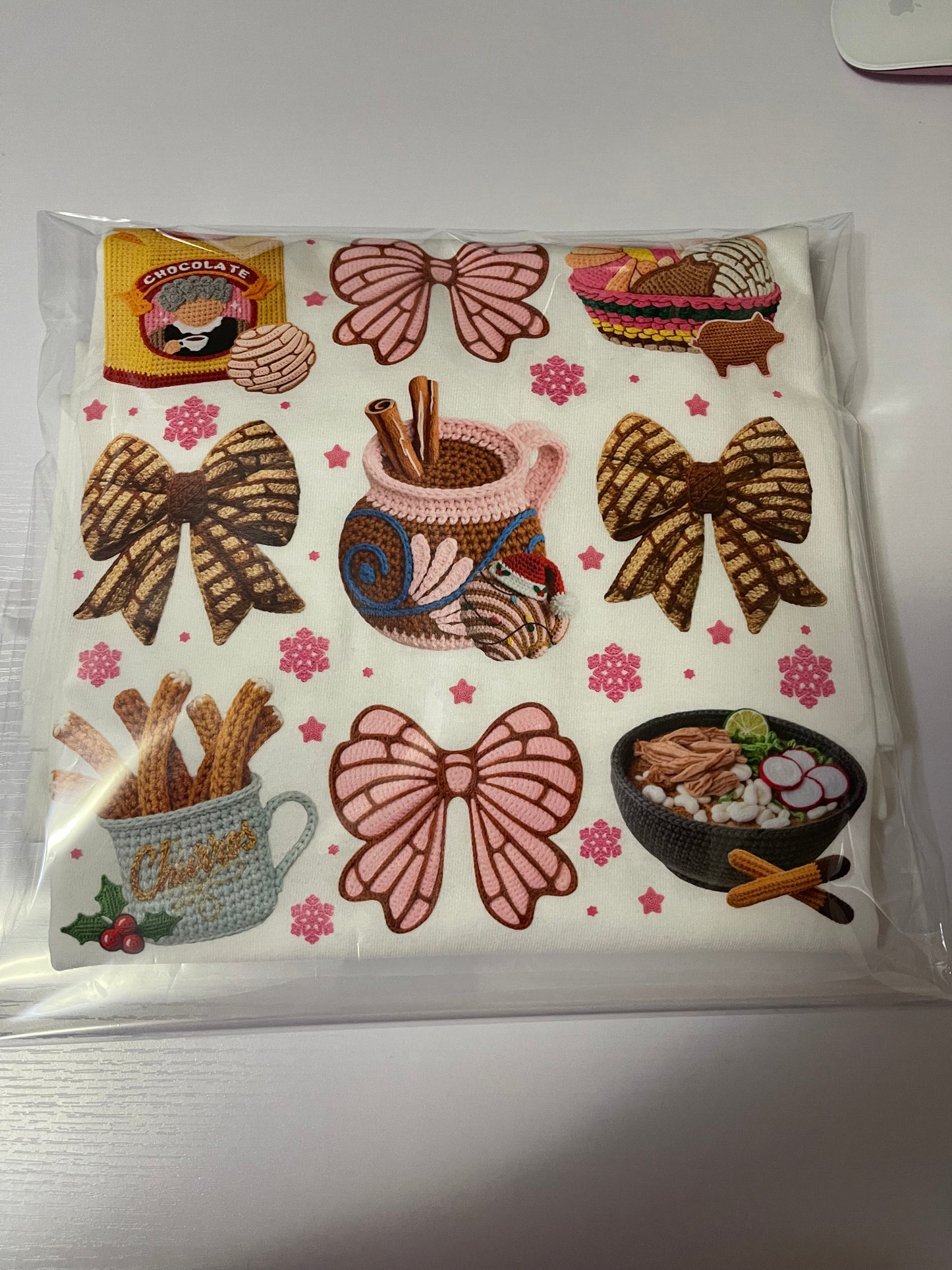 Mexican Christmas T-shirt, sweet bread T-shirt, Spanish Christmas T-shirt, funny Mexican chocolate sweatshirt, pink Christmas style